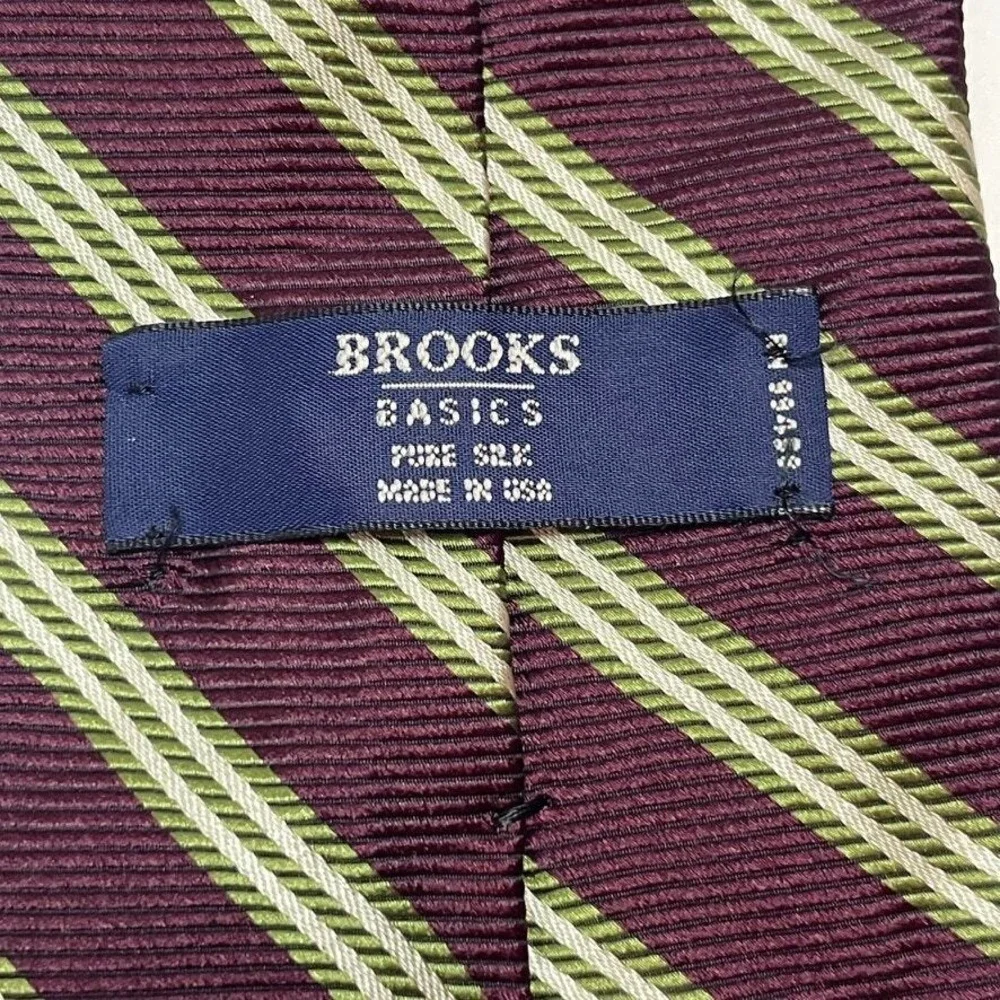 Brooks Basics Silk Tie Striped Maroon Green White Classic NWT‎ Preppy Officecore